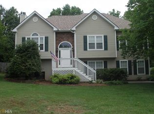 7205 Hunters Path Ln, Cumming, GA 30028