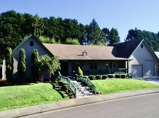 918 Midland Way, Brookings, OR 97415