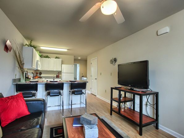 134 Campus Dr
