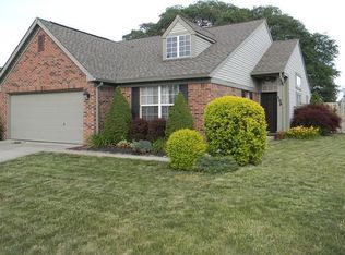 109 Stoneybrook Ct, Greenwood, IN 46142