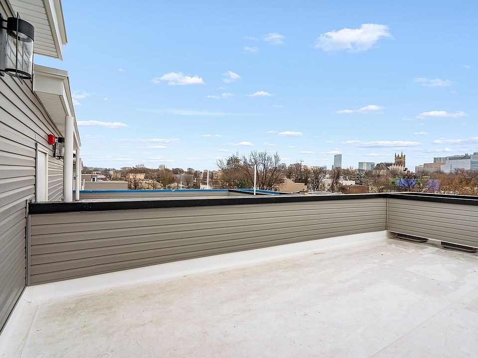 1st image of 3843 Wallace St #33
