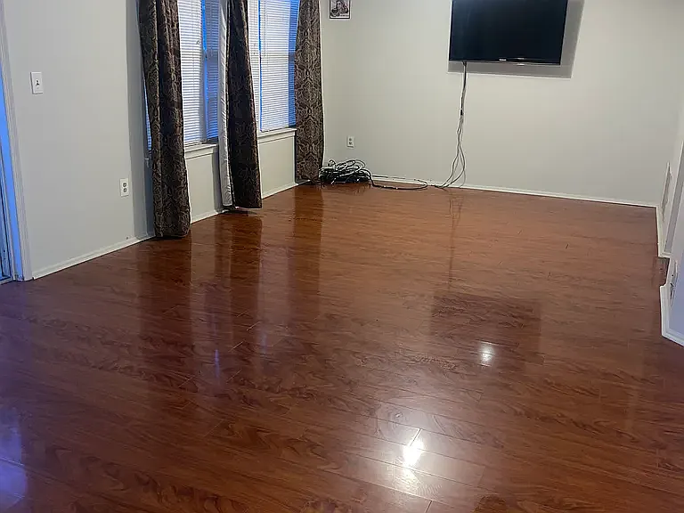 407 Plymouth Rd #407 — Photo 4