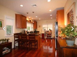 210 Willow Ave #2, Somerville, MA 02144