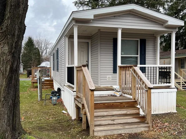 2 Hopi Ln, Tioga, PA 16946