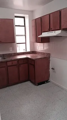 Rented by Uptown Flats LLC | media 3