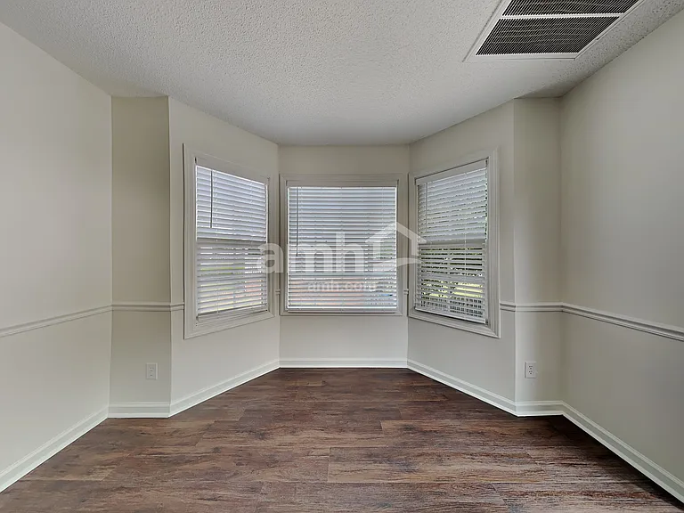 1769 Ammons Dr — Photo 4