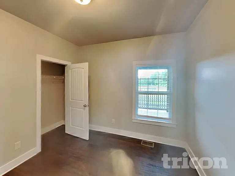 1084 Harper Dean Way — Photo 12