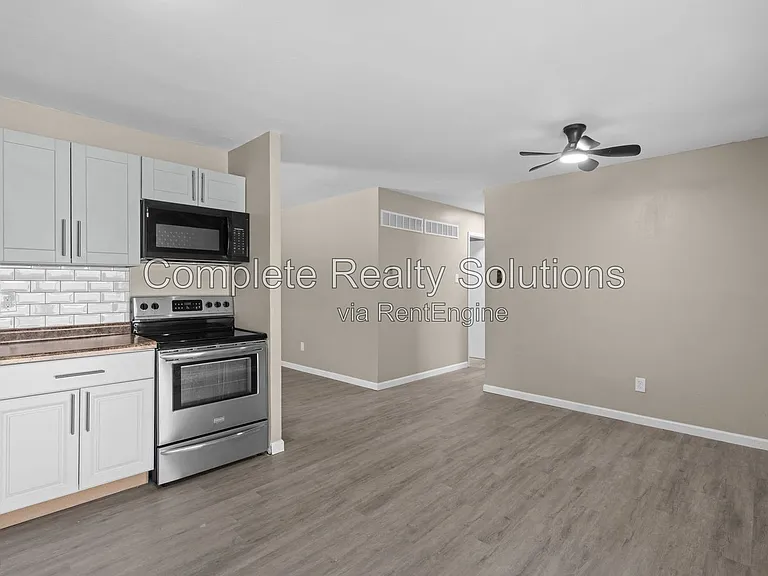 10417 Prince Dr — Photo 6