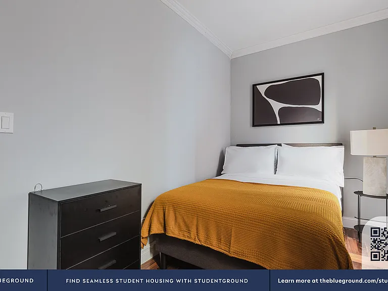 209 E 25th St #2B — Photo 10
