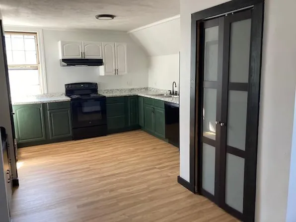 321 N Main St #3, Fall River, MA 02720