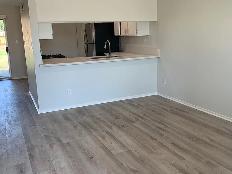 9905 El Camino Real #14 — Photo 11