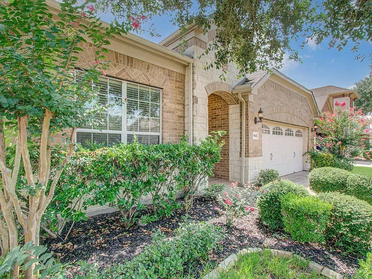 7142 Breton Bay Pass — Photo 4