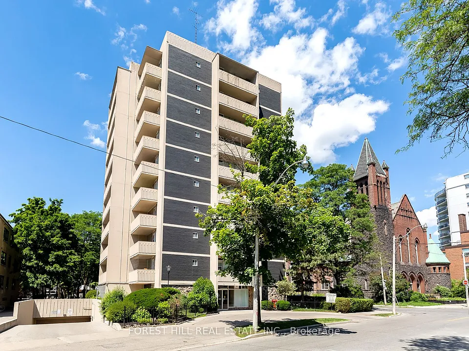 34 Walmer Rd #102