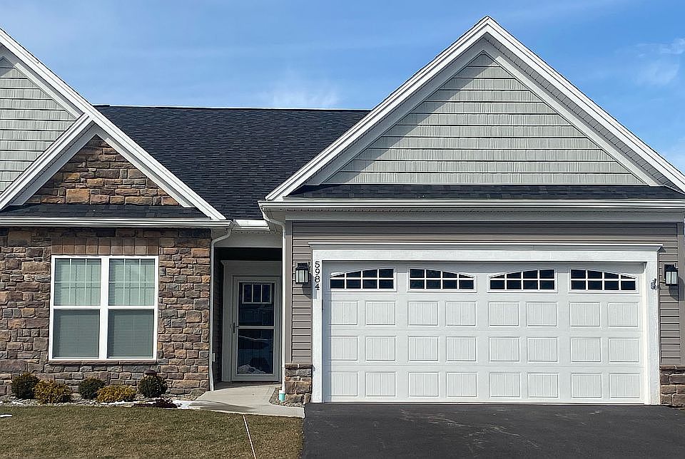 1st image of 5984 Redfield Dr