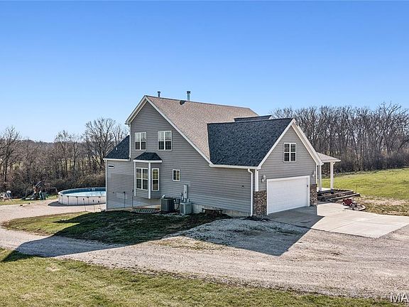 3rd image of 80 Morgan Valley Ln