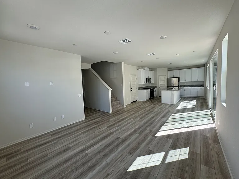 40315 Birchfield Dr — Photo 9