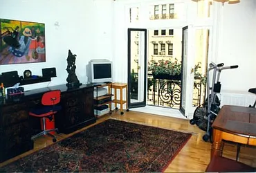 Rented by Raz Realty