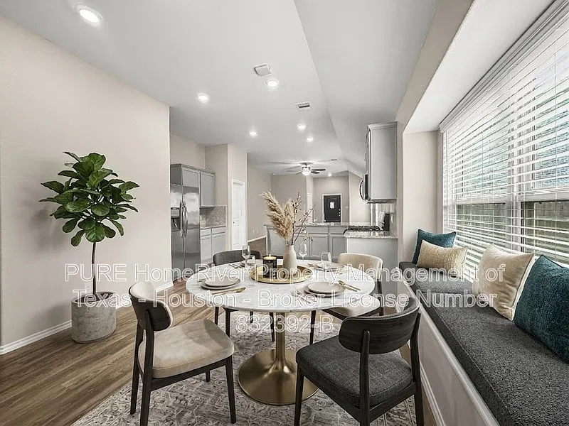 3 bed, 2.0 bath, 1535 sqft, $1,815 — Photo 3