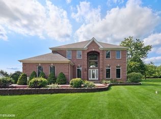 2301 Timberline Trl, Woodstock, IL 60098