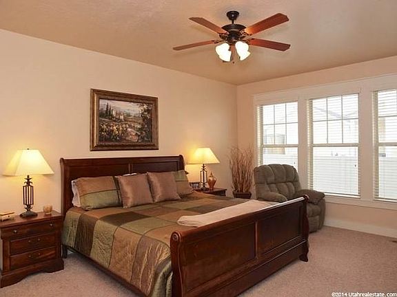 4th image of 4512 W Dorena Ln