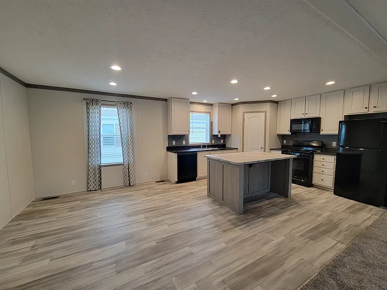 Cottonwood Cove — Photo 50