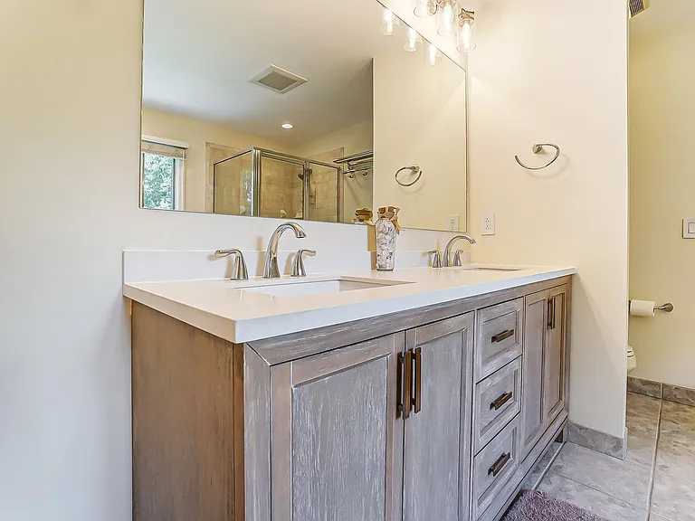 11410 Avant Ln — Photo 28