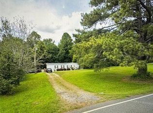 998 Old Alpharetta Rd, Alpharetta, GA 30005