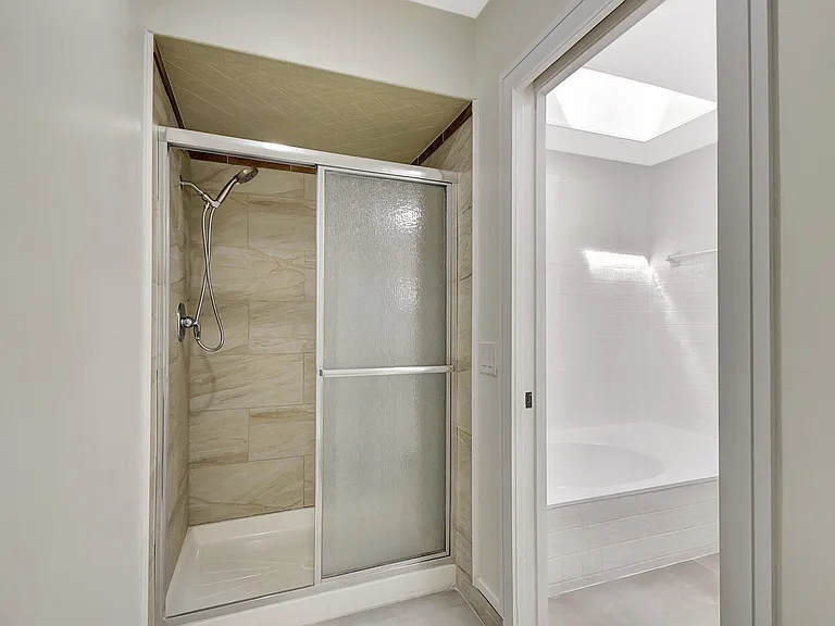 21440 Campo Allegro Dr — Photo 22