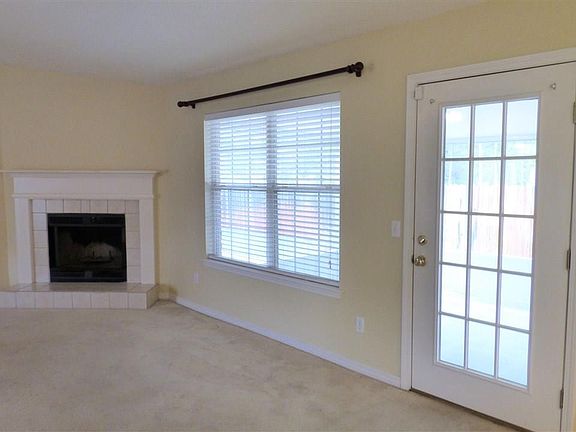 3rd image of 5060 Lantana Dr