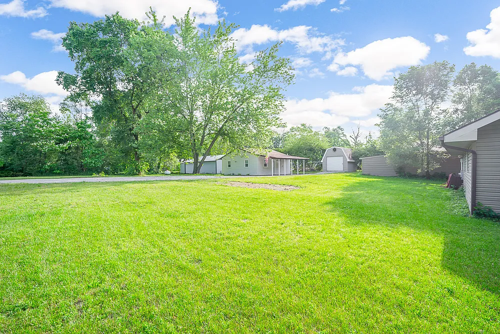 2 bed, 1000 sqft, $1,450 — Photo 4