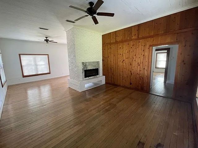 123 Avenue C — Photo 5