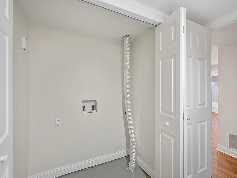Harpers Point Apartments* — Photo 104