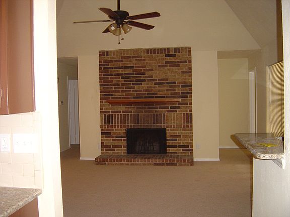 5th image of 3709 Creststone Dr