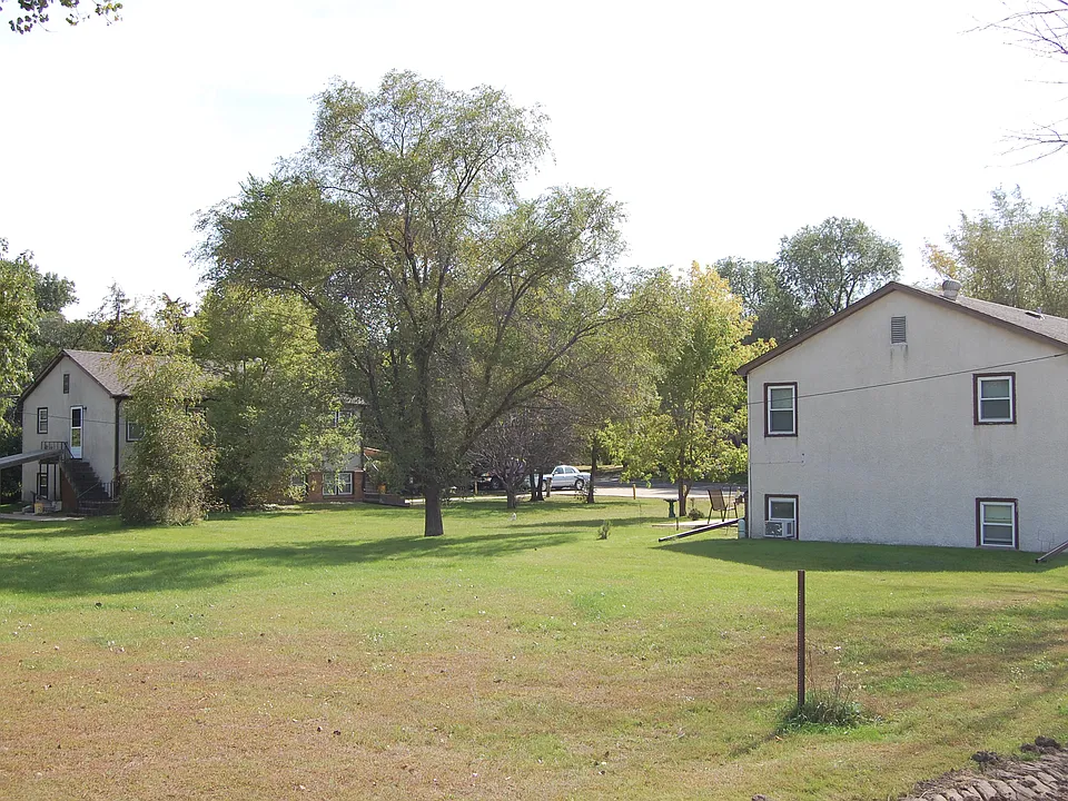 8049 Highway 65 NE #2