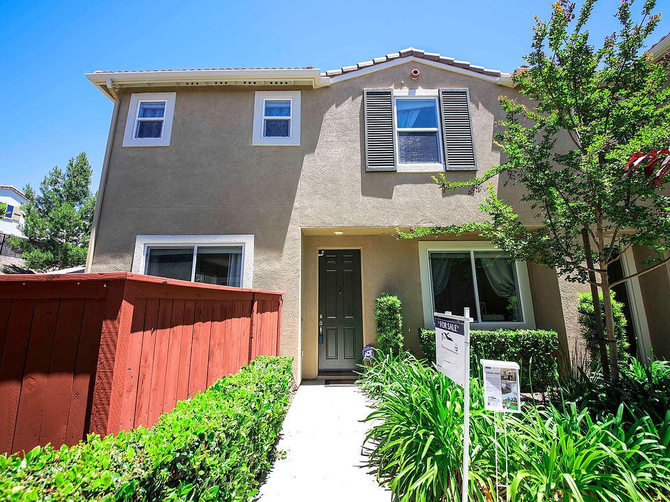 1st image of 27536 Viridian St Unit 2
