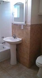 5th image of 6406 Larchmont Dr