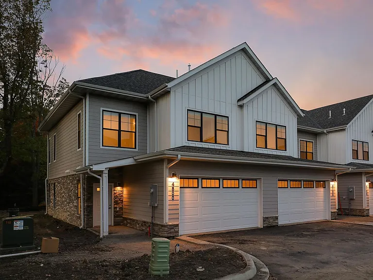 Your Next Chapter Starts at Ironwood Townhomes — Photo 13