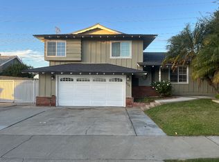 521 E Trenton Ave, Orange, CA 92867