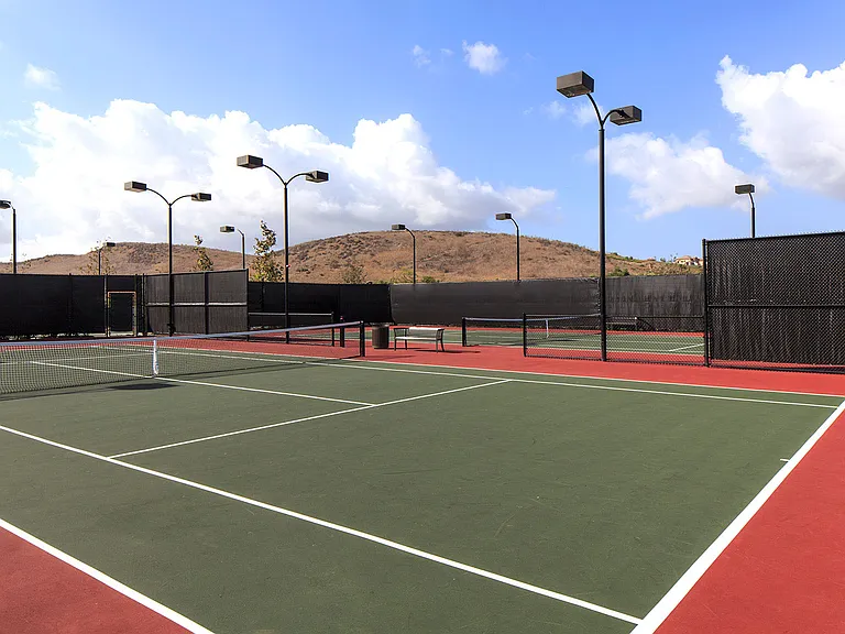 Los Olivos at Irvine Spectrum — Photo 36