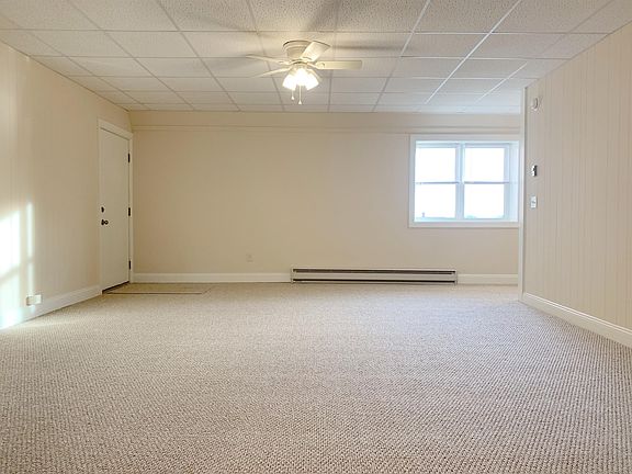 5th image of 9 Mauch Chunk St APT 12