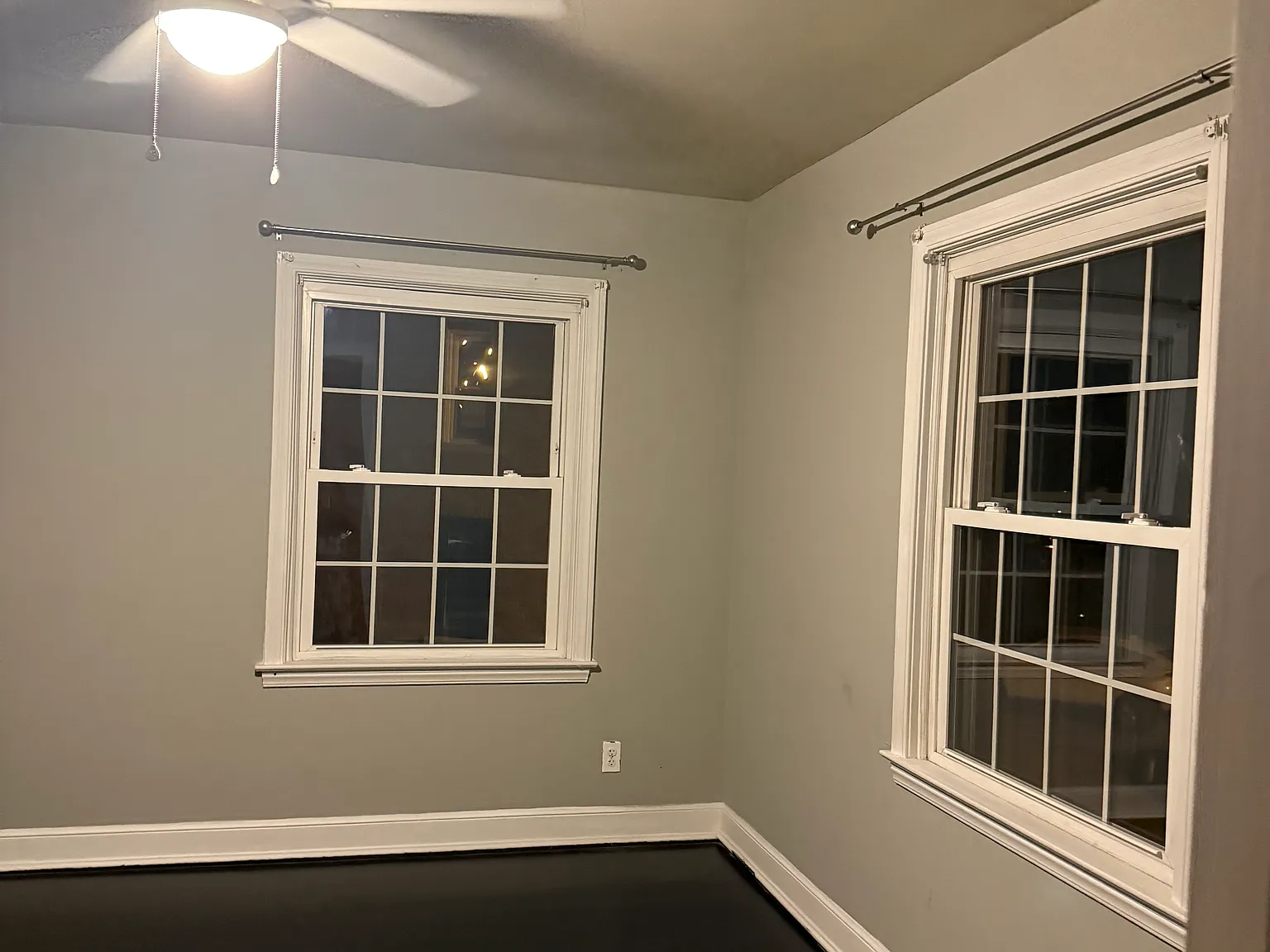 4 bed, 2592 sqft, $700 — Photo 2