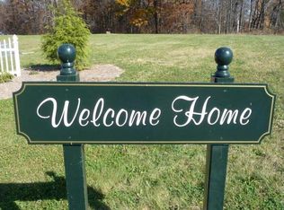5076 S Dickinson Ct, Saint Joseph, MI 49085
