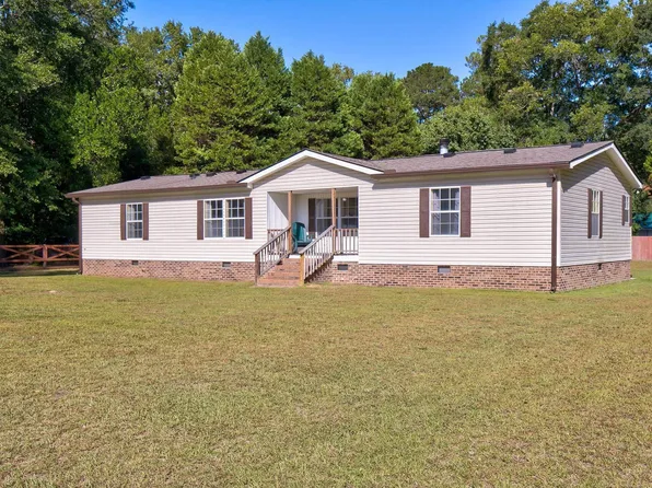 209 College St W, Bethune, SC 29009