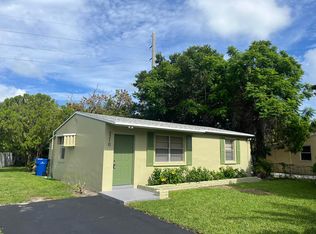 3210 Avenue F, Riviera Beach, FL 33404
