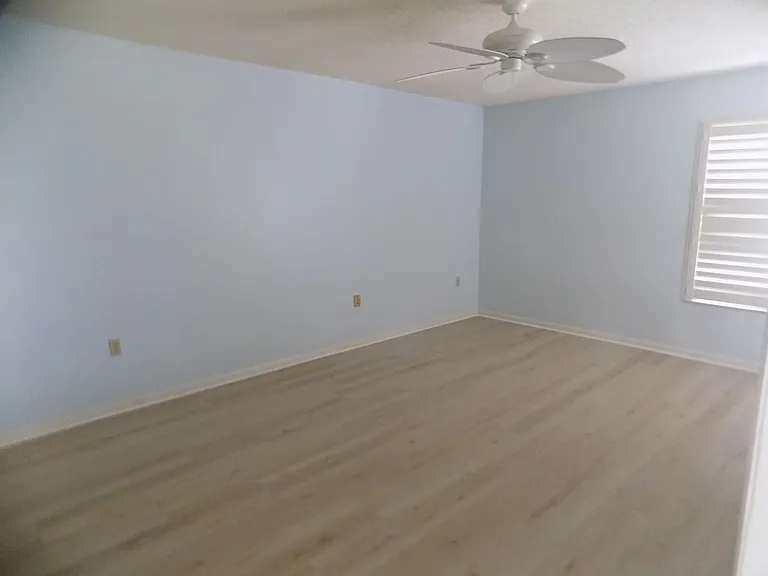 5350 Myrtle Wood #5350 — Photo 15