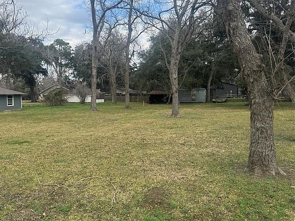 4th image of 0 S Hackberry St