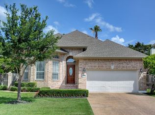 915 Grand Oaks Cir, College Station, TX 77840