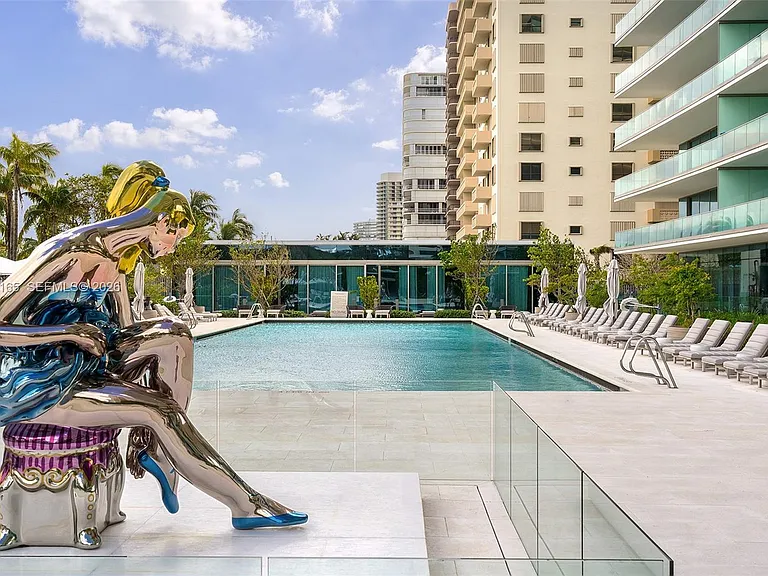 10201 Collins Ave #503 — Photo 20