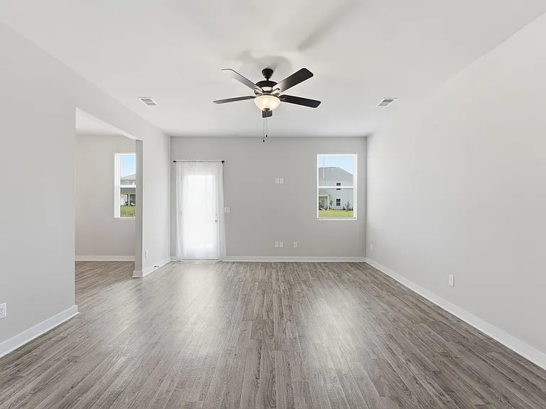 2226 Seahunter Ct — Photo 11