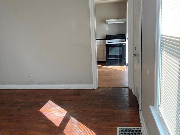 5th image of 8805 Tyrell Dr